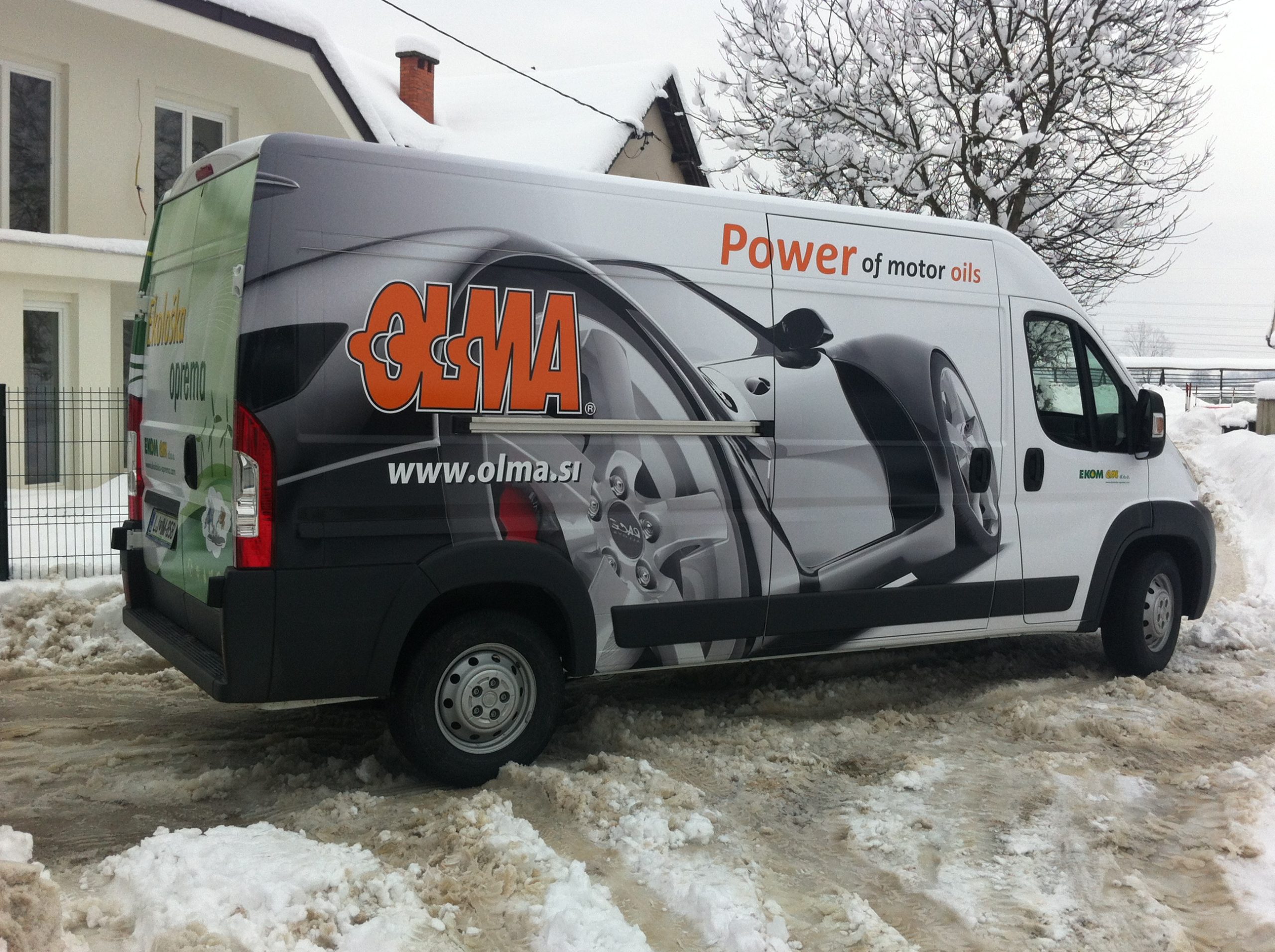 avtografika dostavnih vozil